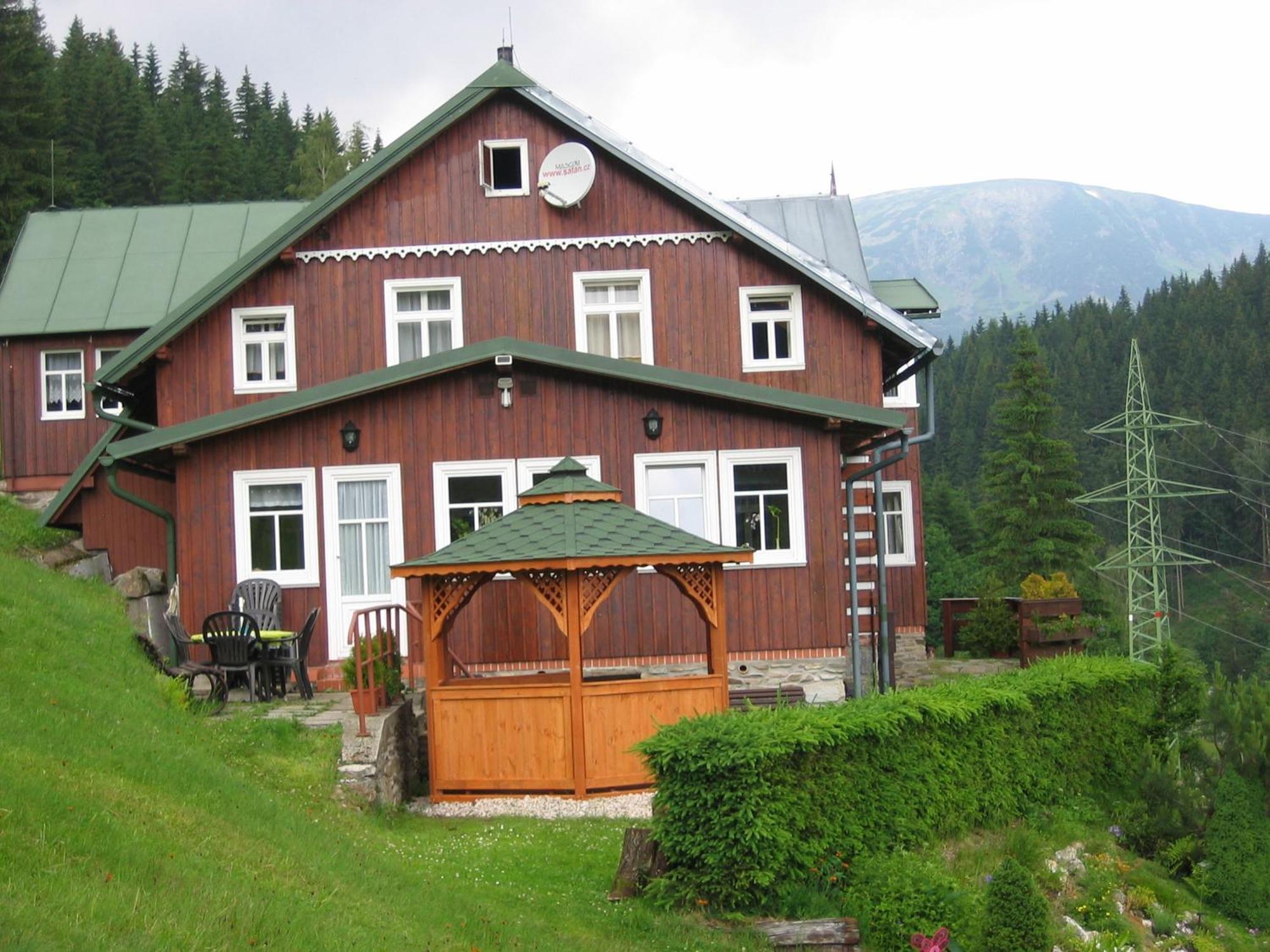 Horsky Dum Hotel Pec pod Snezkou Exterior photo